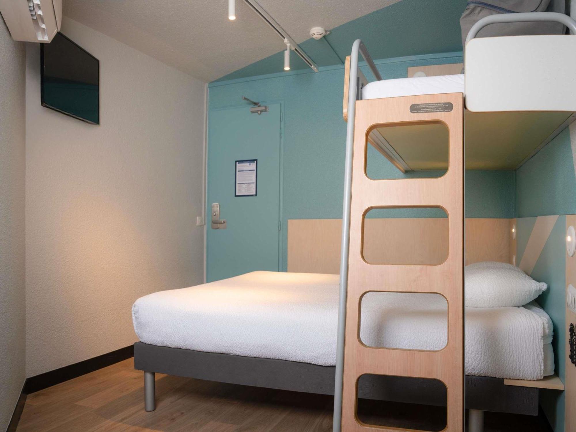 Double Room with Bunk Bed,1758354532:JPEG